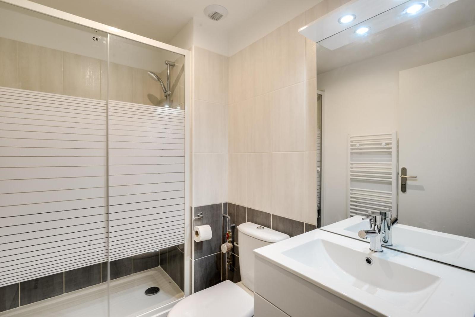 805 Suite Amazing - Superbe Duplex Bagnolet Exteriér fotografie